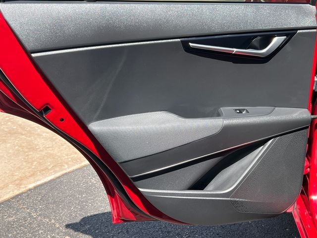 2023 Kia Niro EX