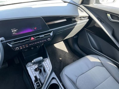 2024 Kia Niro EX