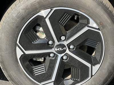 2024 Kia Niro EX